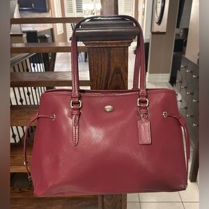 COACH stunning maroon/burgundy purse